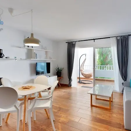 El Descanso Apartment *